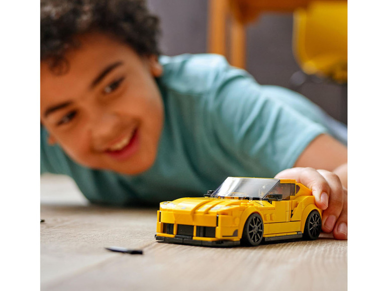 Gehe zu Vollbildansicht: LEGO® Speed Champions 76901 »Toyota GR Supra« - Bild 2