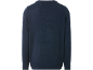 Rückseite eines dunkelblauen Herrenpullovers