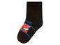 Schwarze Socken mit Spiderman-Motiv.