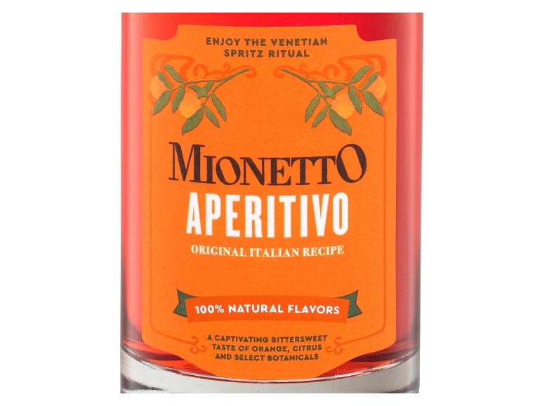 Oranger Aperitif mit der Aufschrift „Mionetto Aperitivo Original Italian Recipe“.