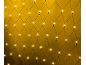 Warmweiße LED-Lichterkette, die auf goldenem Hintergrund festlich leuchtet.