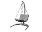 Schwarzer Hängesessel mit grauen Kissen und Maßen 196x130x137 cm.