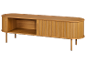 Hellbraunes ovales Sideboard aus Holz mit Lamellen-Schiebetüren und offenem Stauraum
