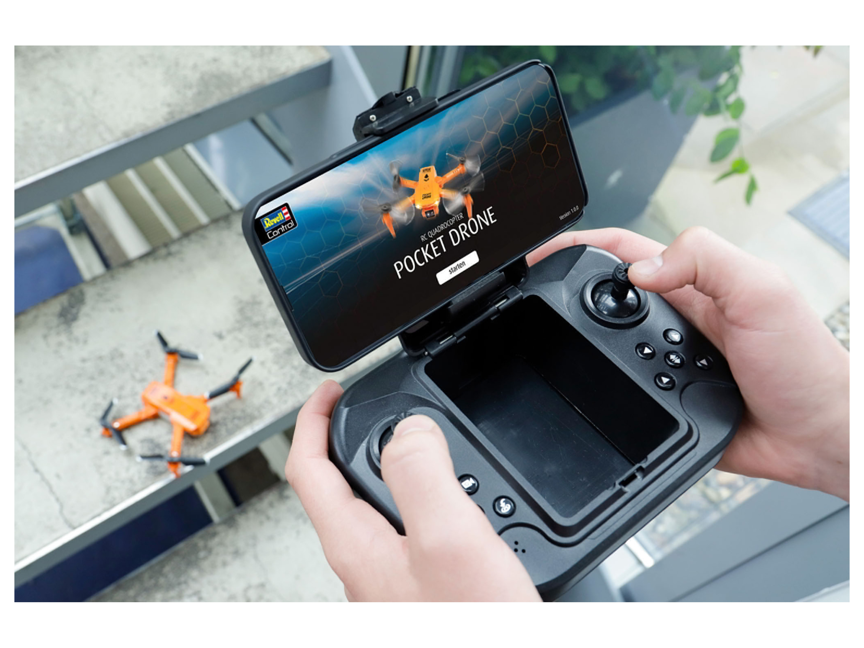 Thumbnail - Revell RC Quadrocopter »Pocket Drone«