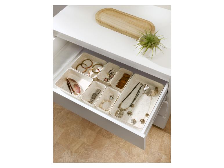 Schubladenorganizer für Schmuck und Accessoires.