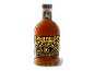 Eine Flasche 16 Jahre alter Single Malt Scotch Whisky mit schwarzem und goldenem Etikett.