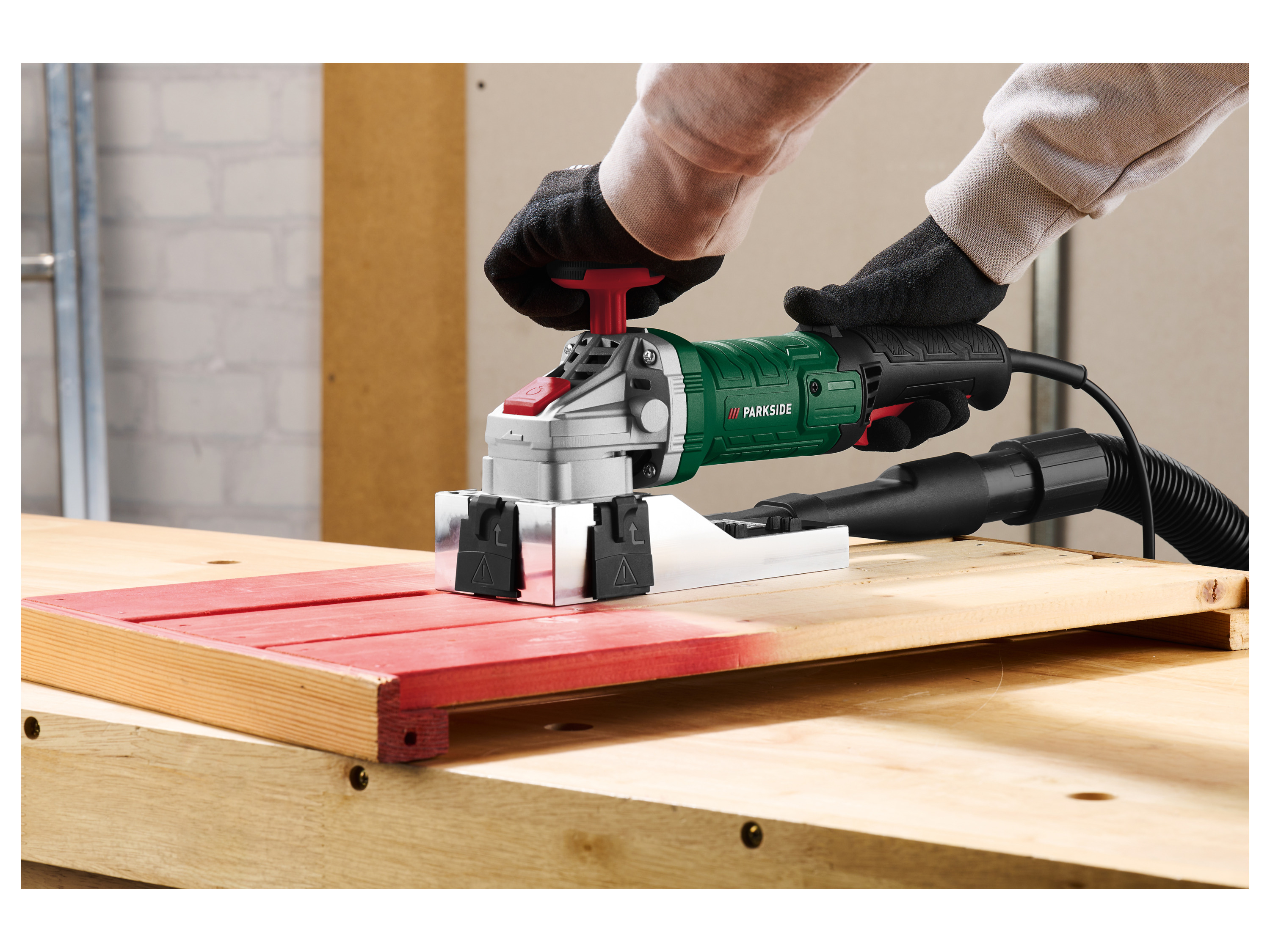 Thumbnail - PARKSIDE® Lackfräse »PLF 720 A1«, mit Anschluss zur externen Staubabsaugung