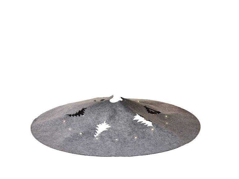 Grauer Filz-Halloween-Baumrock mit Fledermaus- und gezackten Ausschnitten, beleuchtet von kleinen Lichtern.