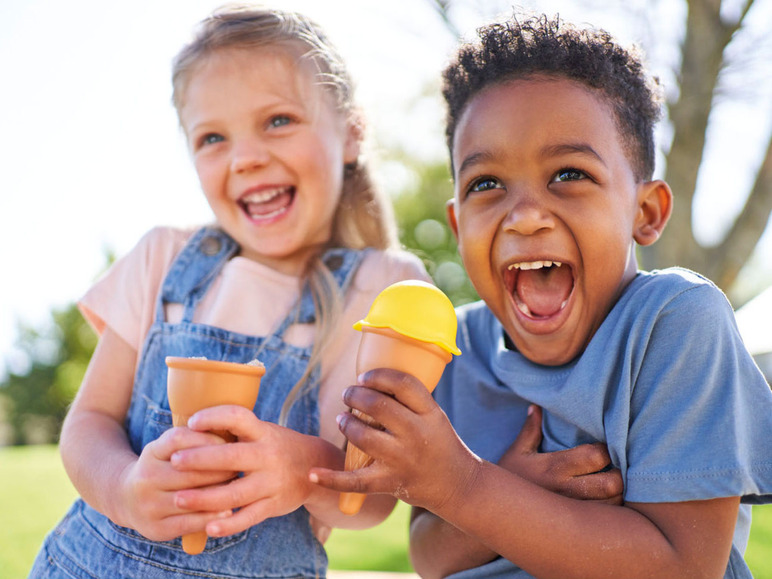 Gehe zu Vollbildansicht: Playtive Sandkasten, mit Dach und Eisdiele - Bild 4