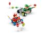 Lego Super Mario Kart mit Mario und Luigi in Rennwagen.