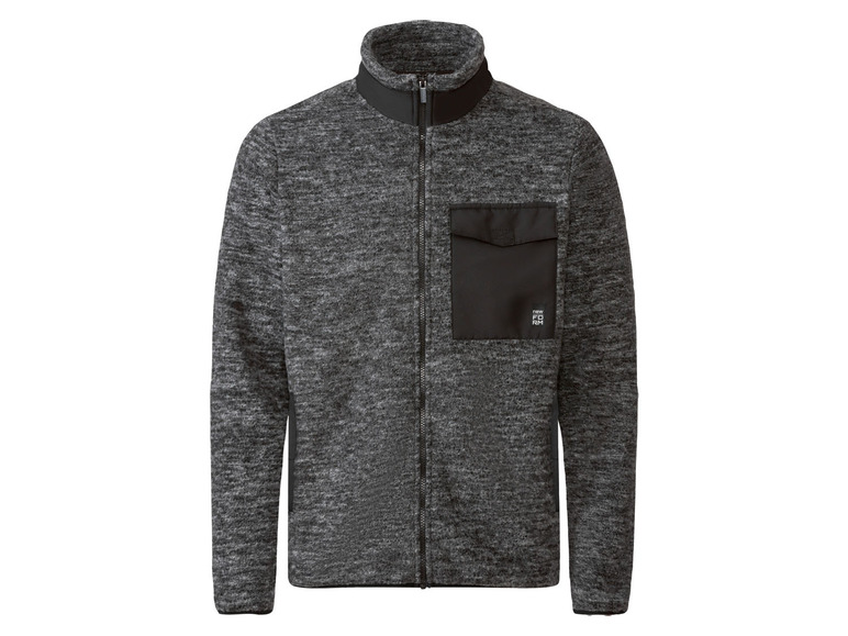 Eine graue Fleecejacke mit schwarzer Tasche und New Balance Logo.