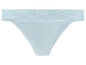 Hellblaue String-Unterwäsche mit Spitze.