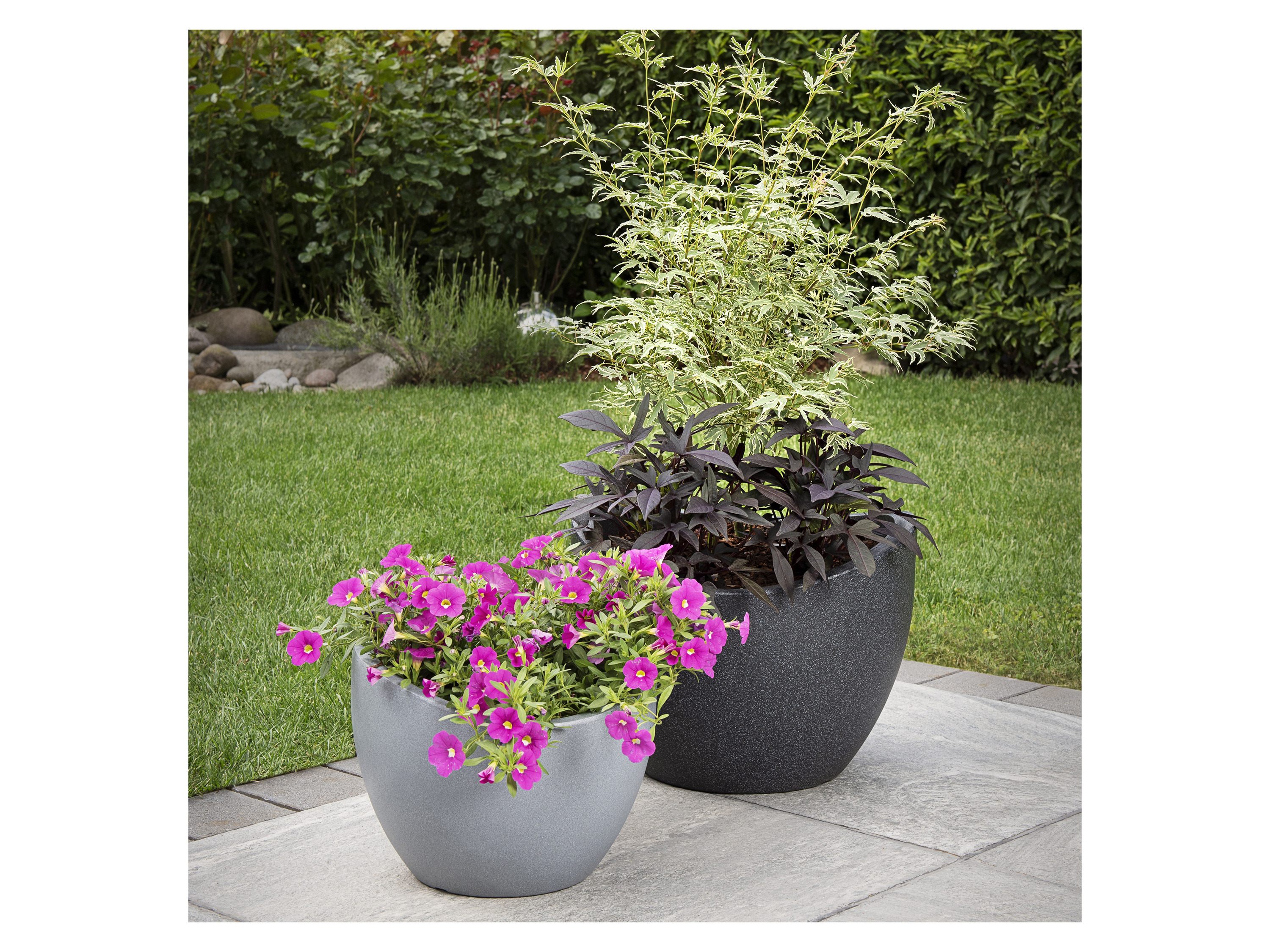 Thumbnail - Scheurich Pflanzgefäß Wave Globe (Schwarz Granit, Ø 40 cm, Höhe 30 cm)