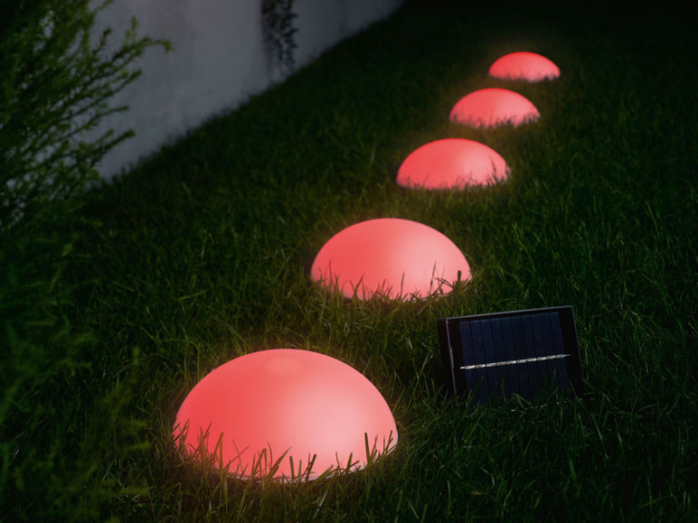 Gehe zu Vollbildansicht: Livarno Home LED Solar Bodenlichterkette, mit 5 LED-Leuchten - Bild 30