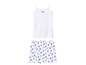 Weißes Tanktop und kurze Hose mit Blumenmuster.