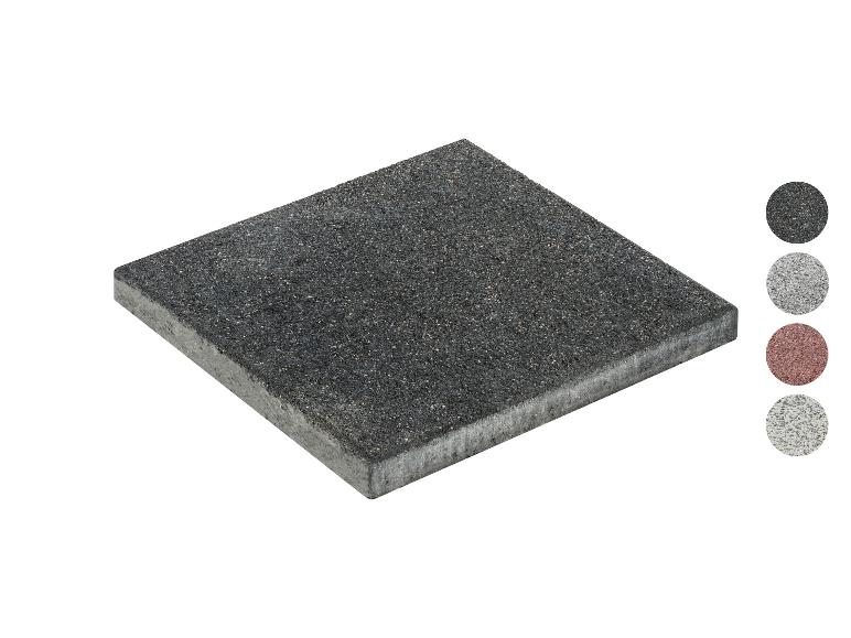 Dunkelgraue quadratische Pflasterplatte mit Farbmustern