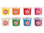Sechs Töpfe Playtive Knete in verschiedenen Farben.