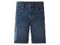 Blaue Jeans-Shorts mit Taschen und Knöpfen.