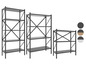 Drei schwarze Metallregale in unterschiedlichen Höhen.