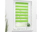 Grüne Zebra-Rollos an einem Fenster.