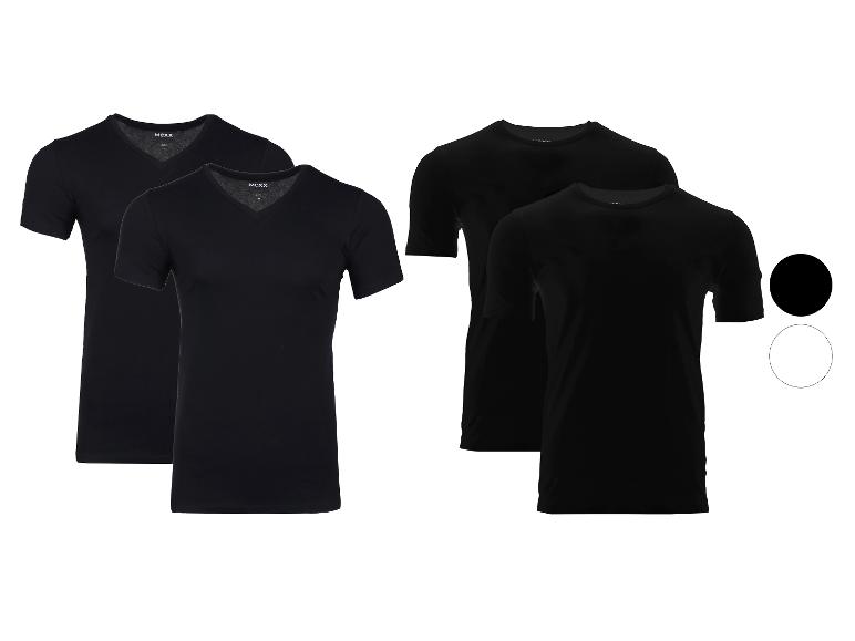 Vier schwarze T-Shirts, darunter zwei mit V-Ausschnitt von Mexx.