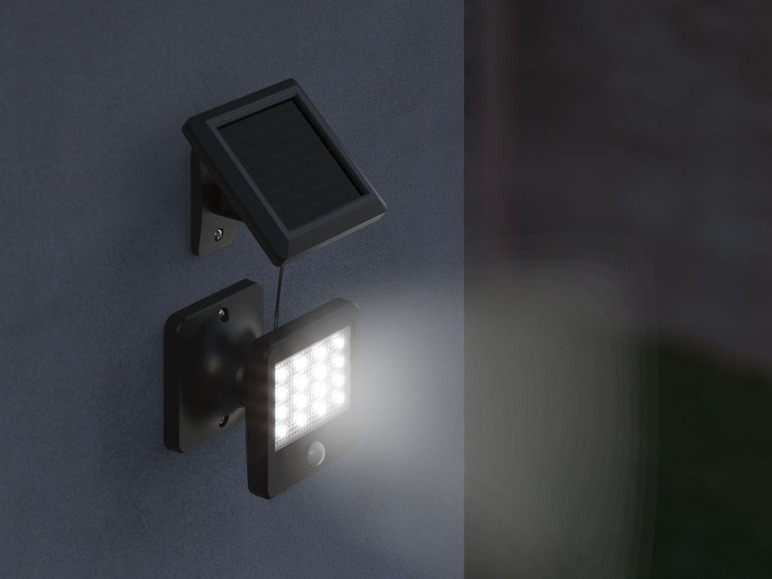 Gehe zu Vollbildansicht: LIVARNO home LED Solar Strahler, mit Bewegungsmelder - Bild 3