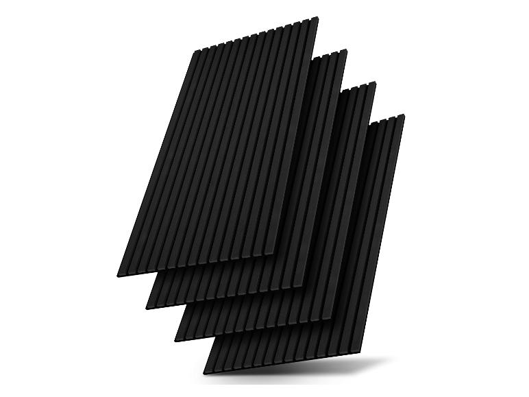 Drei schwarze Platten übereinander gestapelt.