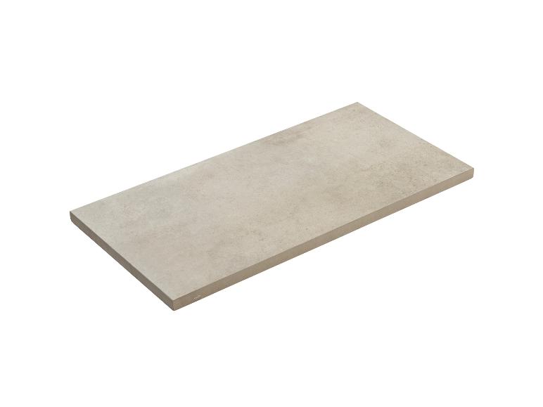 Hellbeige rechteckige Fliese mit subtiler Textur
