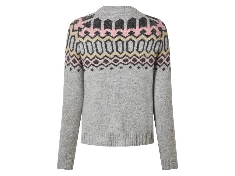 Grauer Strickpullover mit rosa, schwarzem und beigem Muster auf der Passe.