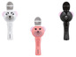 Drei drahtlose Karaoke-Mikrofone mit Bärenmotiv in Weiß, Schwarz und Rosa der Marke Lenco.