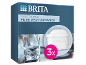 Packung Wasserfilterkartuschen mit drei Filtern und einem Glas Wasser.