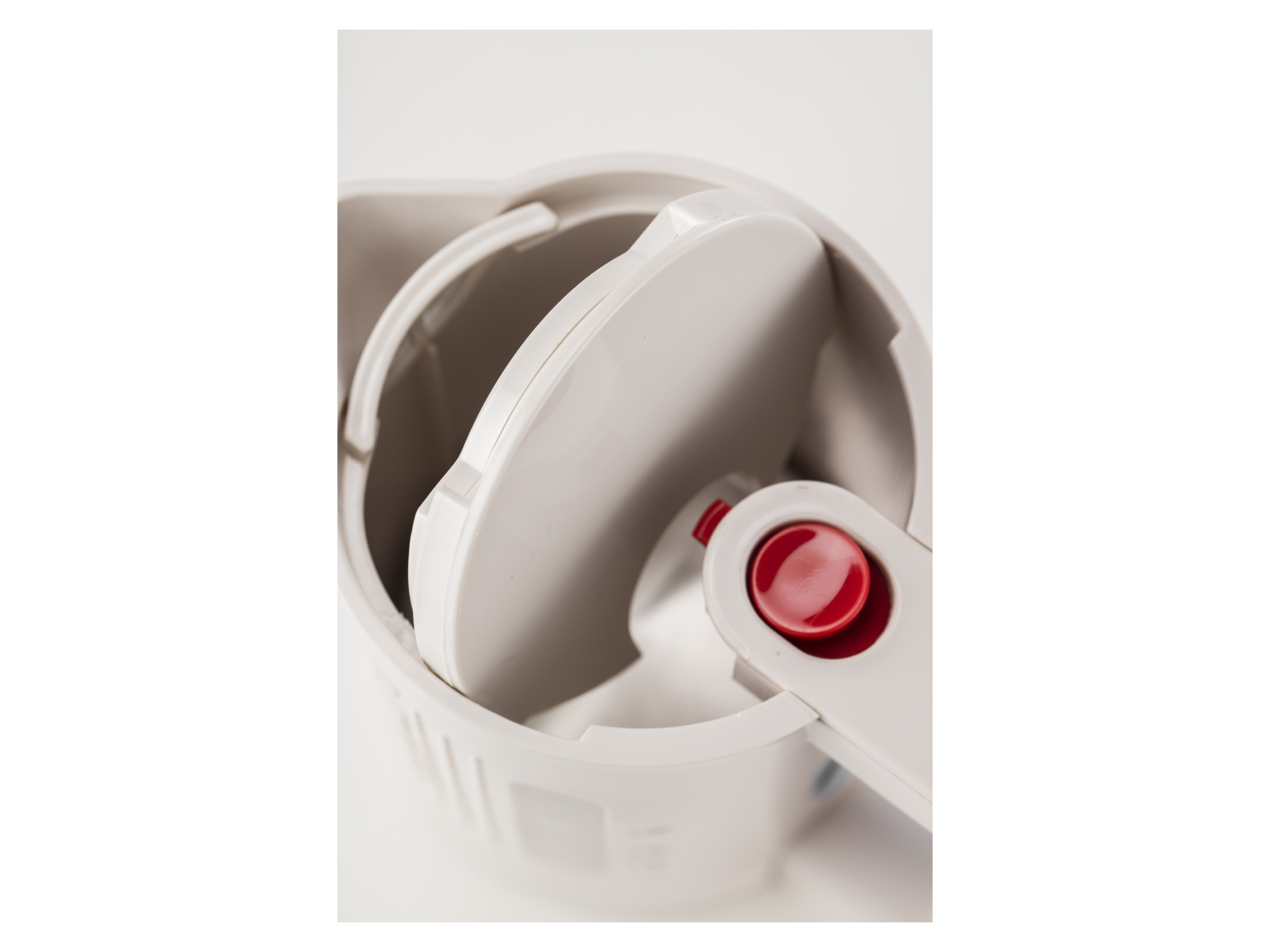 Thumbnail - BODUM Elektrischer Wasserkocher Bistro »11452-01 / 11452-913« (Cremeweiß)