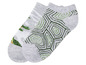 Zwei Paar Socken mit grünen und weißen Mustern.