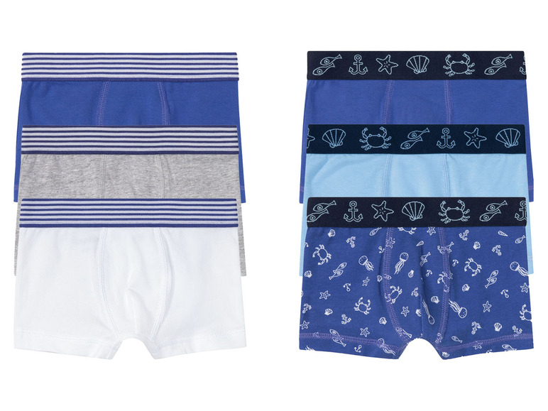 Ein Viererpack Boxershorts für Jungen mit Meerestier-Druck.