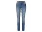 Blaue Damenjeans mit heller Waschung.