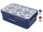 Eine blaue Lunchbox mit einem weiß-blauen Muster.