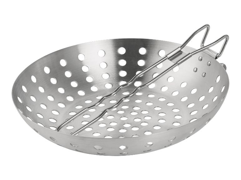 Edelstahl-Abgießsieb mit Zange zum Kochen.