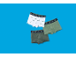 Drei Jungen-Boxershorts mit Dinosaurier-Print, zwei grüne und eine weiße.