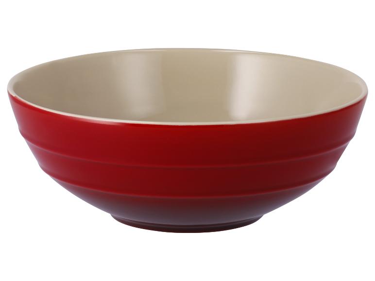 Rote Schüssel von Le Creuset.