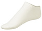 Weiße Socken ohne sichtbare Zehen