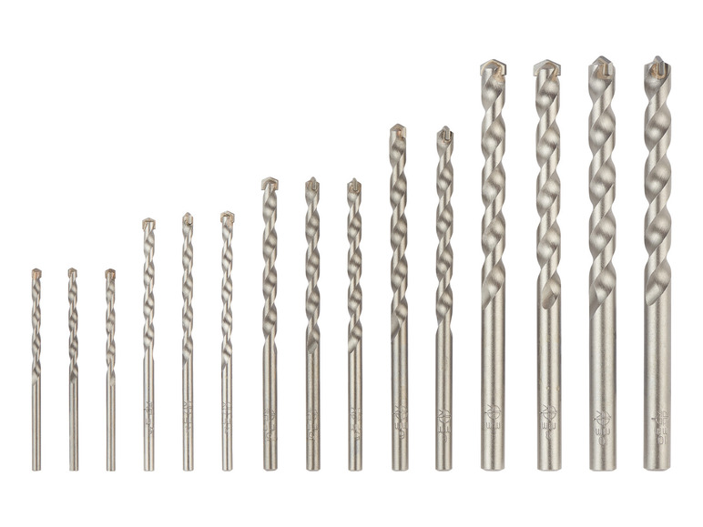 Ein Satz verschiedener Bohrer für Stein, Beton und Holz.