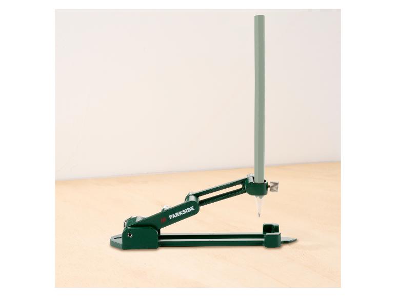 PARKSIDE Anreißlehre mit Bleistift auf einer Holzoberfläche.