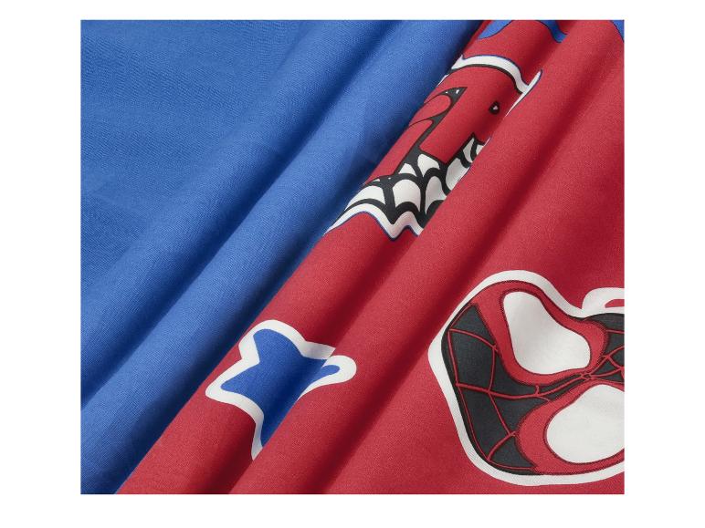 Stoff für Bettwäsche mit Spiderman-Motiven.