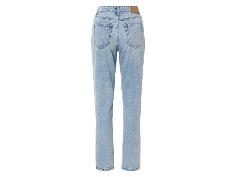 Hellblaue Jeans mit einem Etikett von Denim & Supply Ralph Lauren.