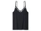 Schwarzes Camisole mit dünnen Trägern und schwarzer Spitze am Ausschnitt.