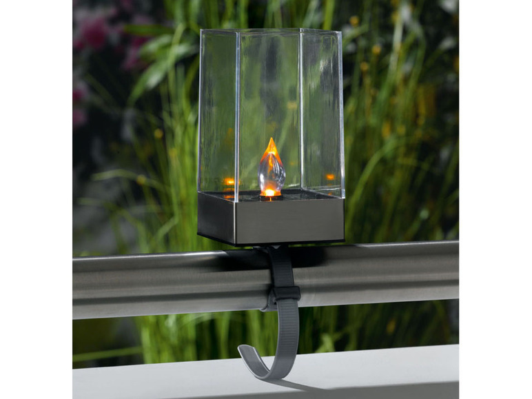 Gehe zu Vollbildansicht: LIVARNO home LED-Solarfackel, mit realistischem Flackereffekt - Bild 8