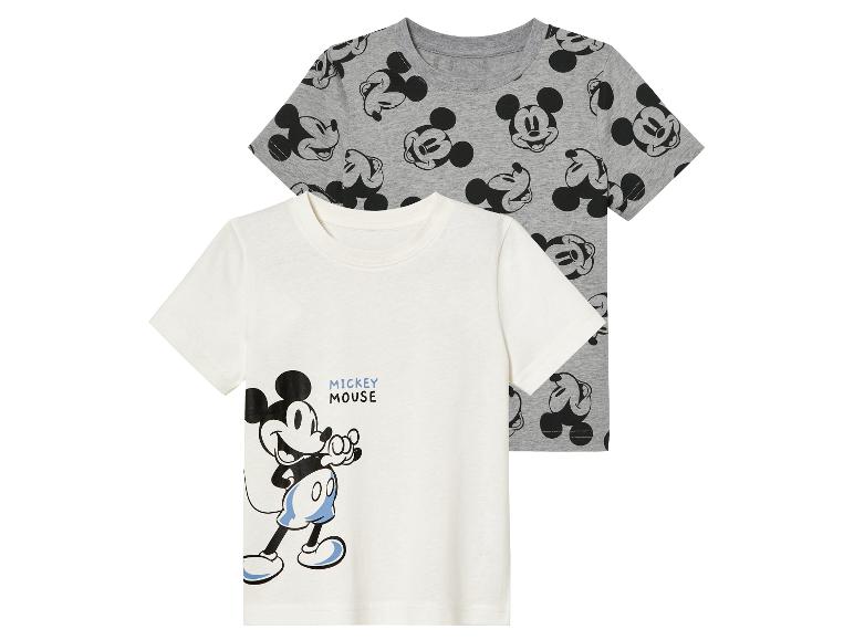 Zwei Mickey Mouse T-Shirts, eins mit einem Mickey Mouse Aufdruck und eins mit einem Mickey Mouse Bild.