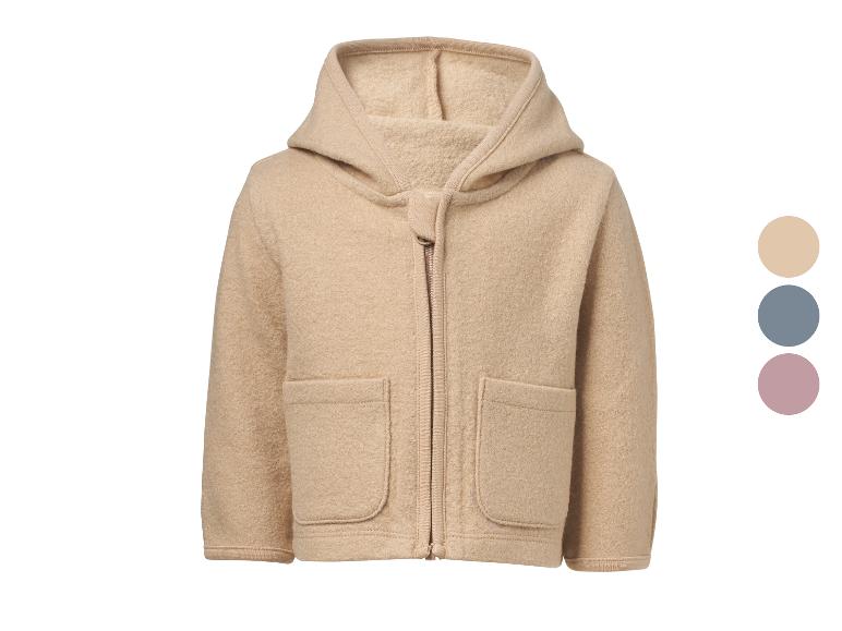 Beige Kapuzen-Fleecejacke mit Taschen, in drei Farben erhältlich.