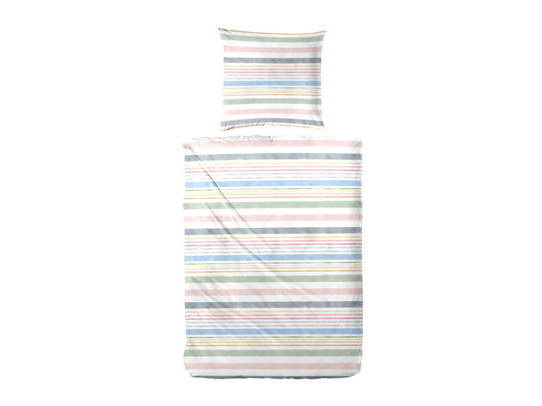 Eine Bettdecke und ein Kissenbezug mit gestreiftem Muster in Pastellfarben.