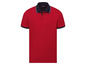 Rotes Poloshirt mit blau-weißem Kragen